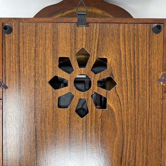 Ergo Westminster quartz wooden wall clock - Picture 7 of 11